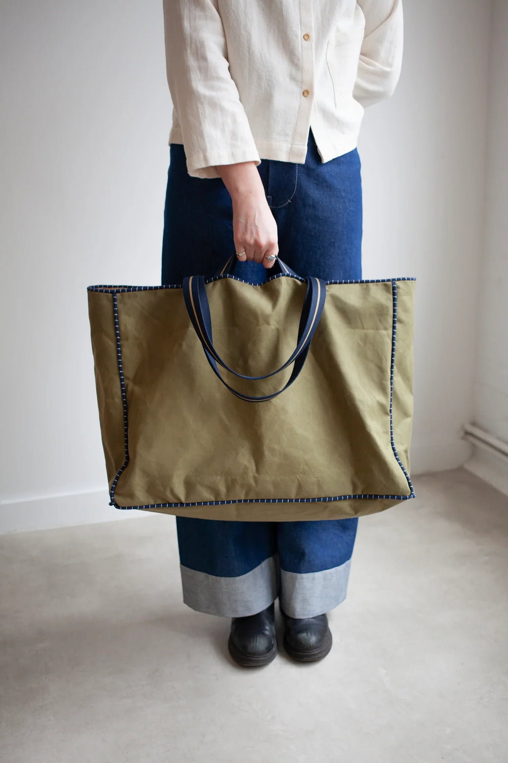 Away Tote