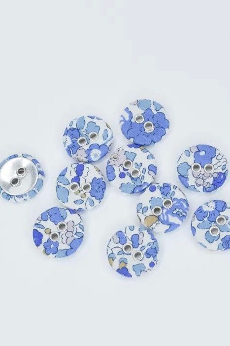 Liberty Betsy Ann G Button | 16mm