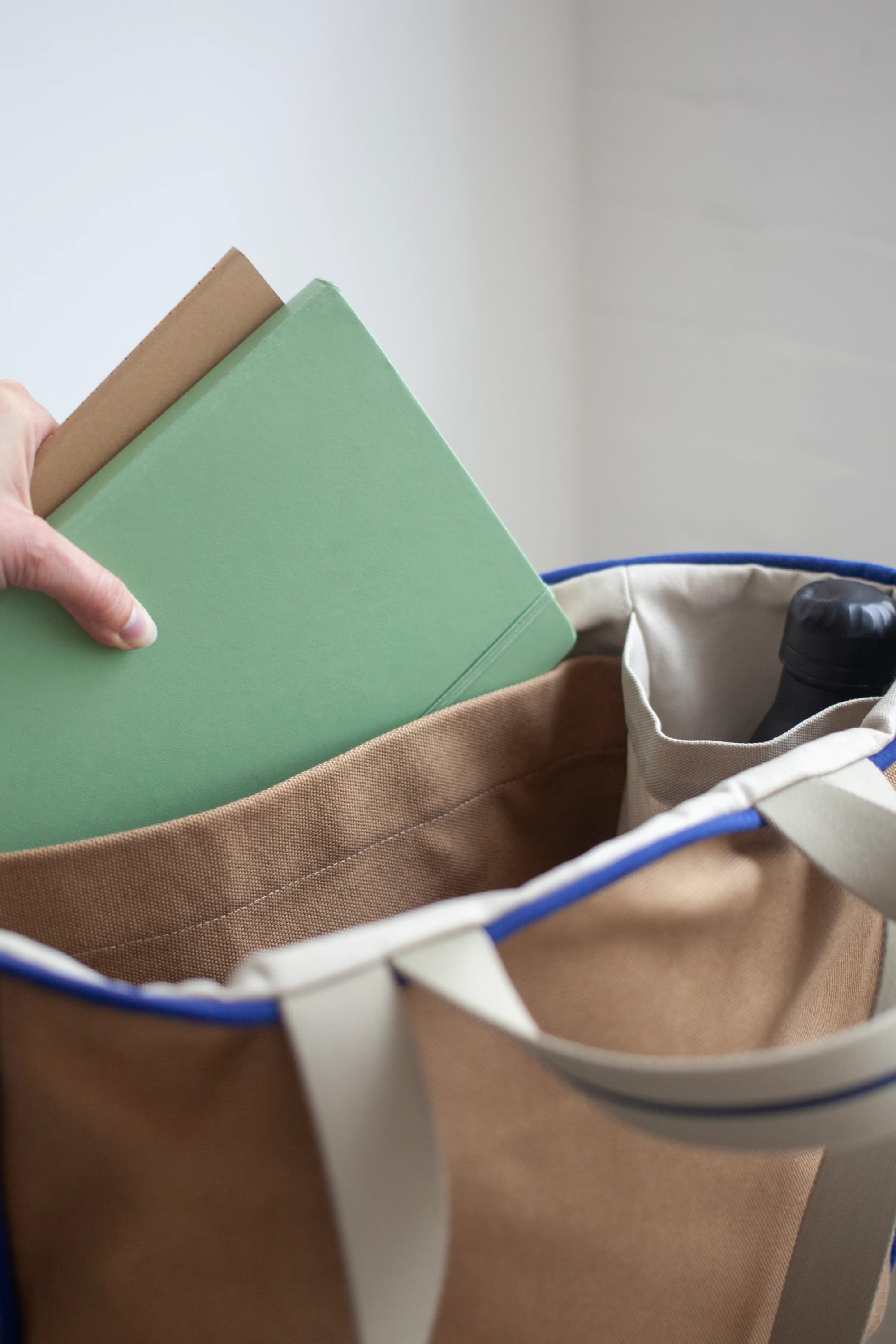 Day Tote