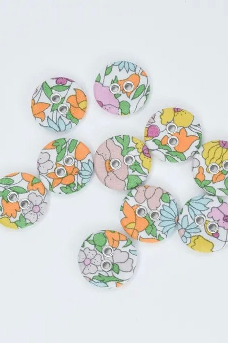 Liberty Poppy Forest A Button | 16mm