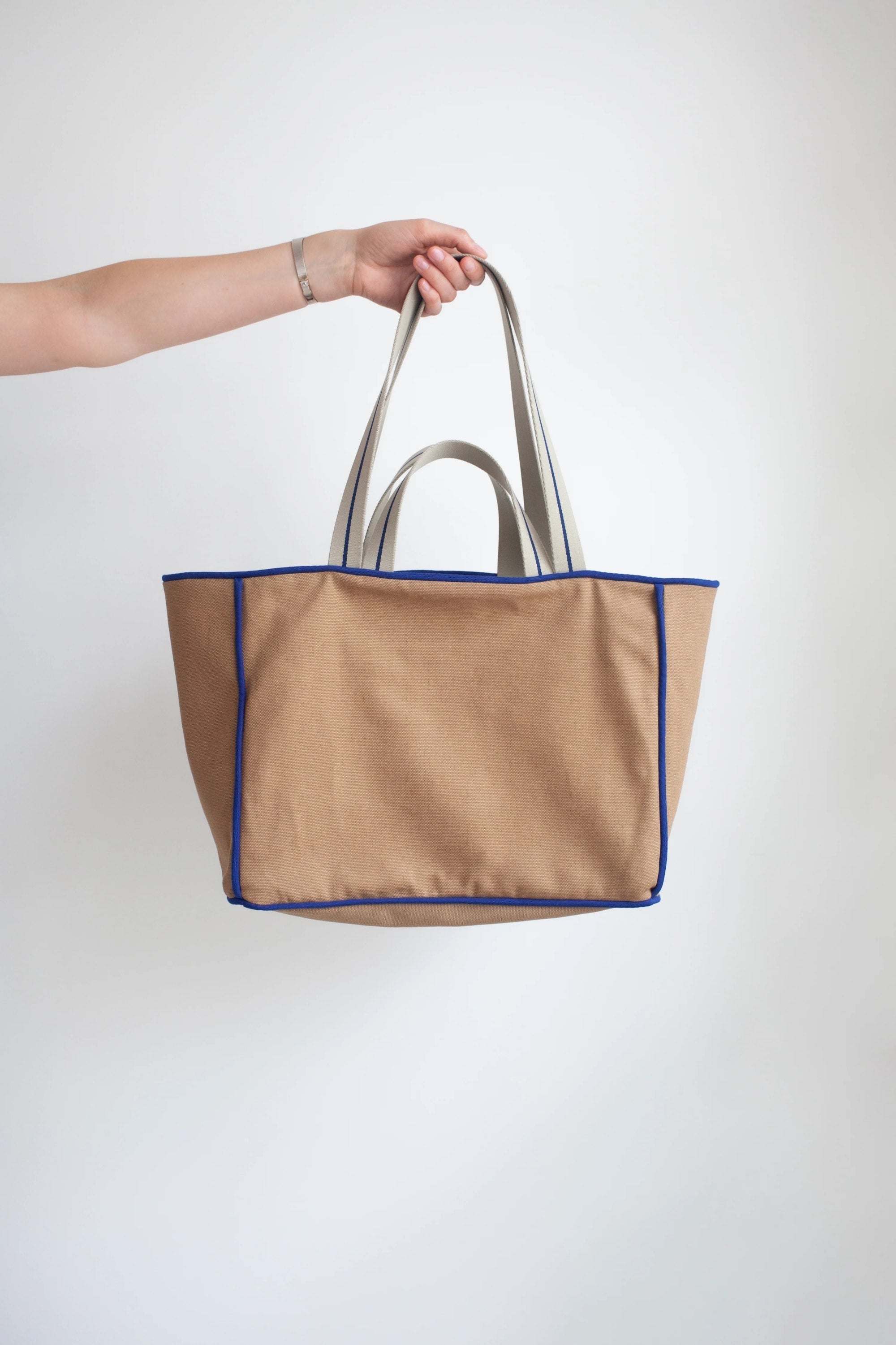 Day Tote
