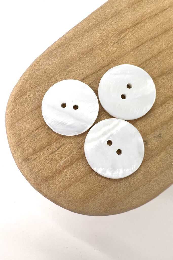 Mother of Pearl Button | 25mm - Joan’s Fine Fabric